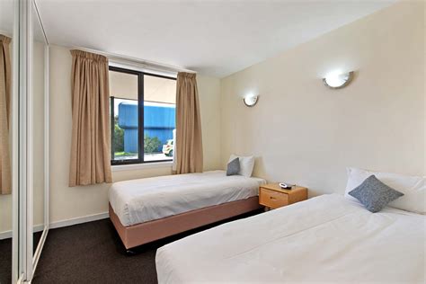 the olde tudor hotel